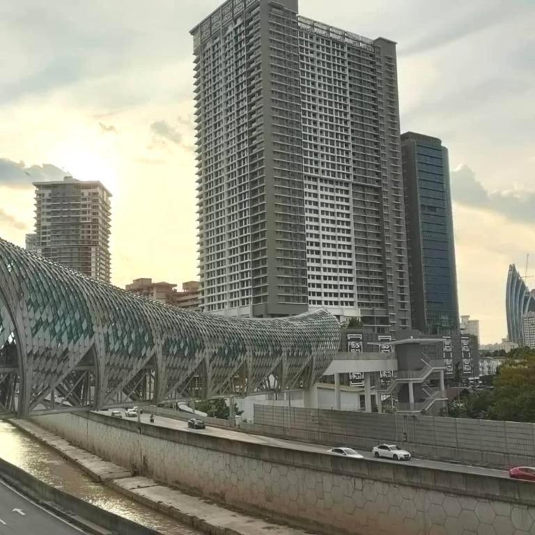 Legasi Kampung Baru by Twenty7 Apartment Kuala Lumpur Bagian luar foto